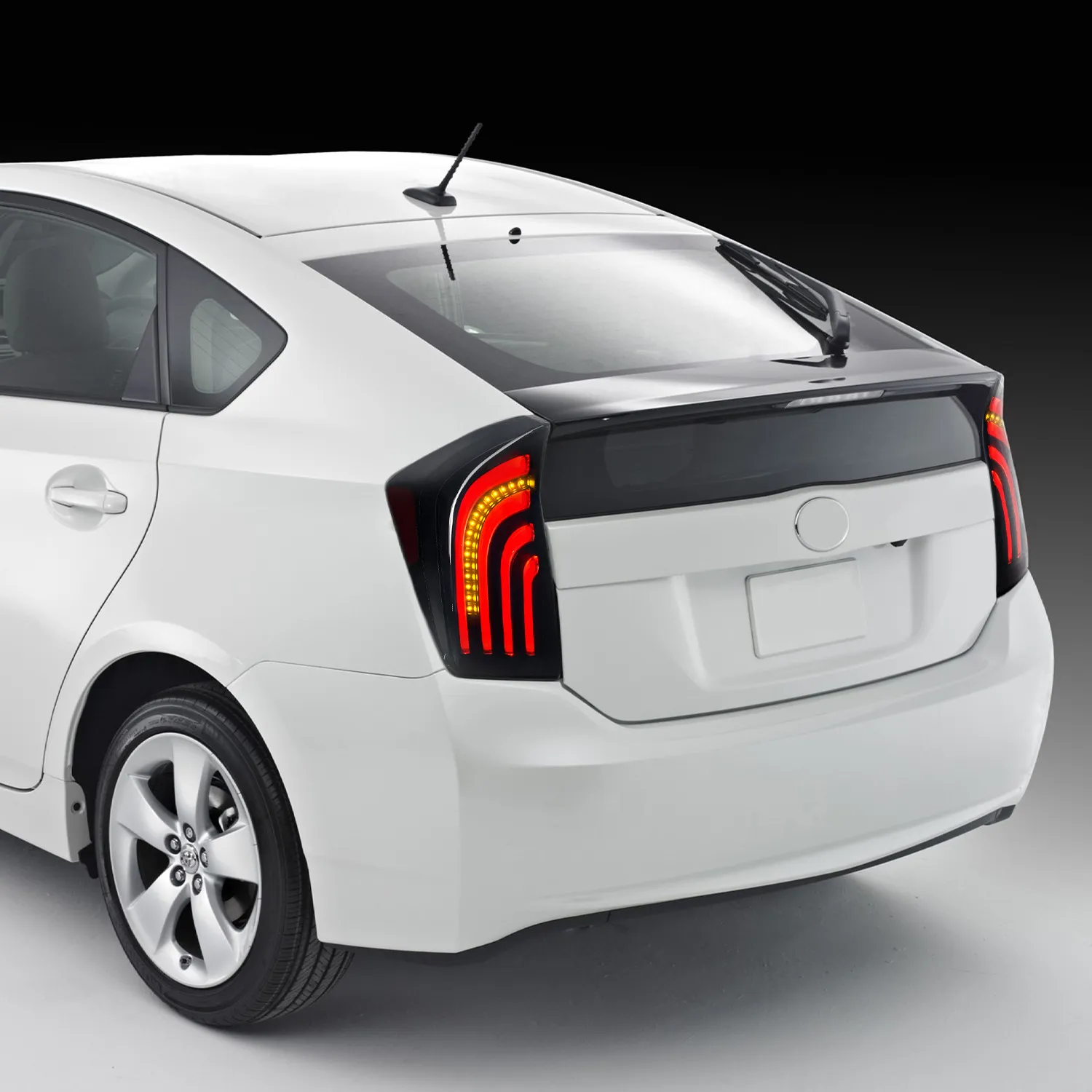 LED Rear Reverse Taillights For Toyota PRIUS 20 10-20 15 Modified Brake Signal Lamp Car Taillights Accessories